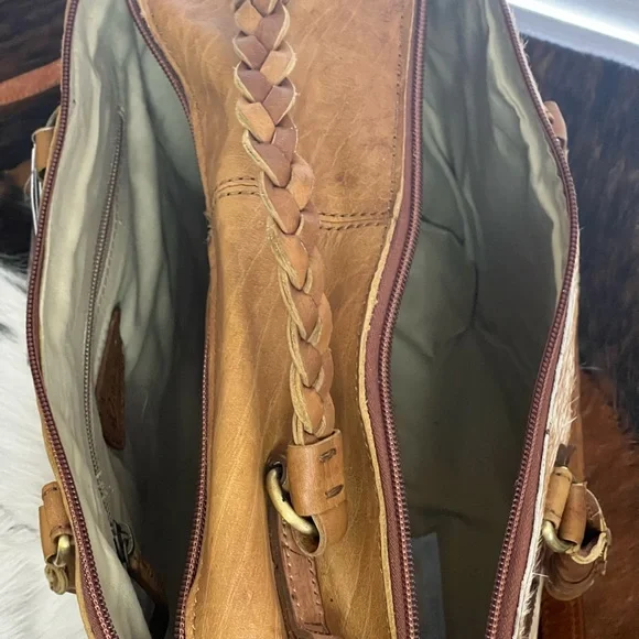 American Darling Tan and Brown Crossbody Bag dual CC - Picture 8 of 11